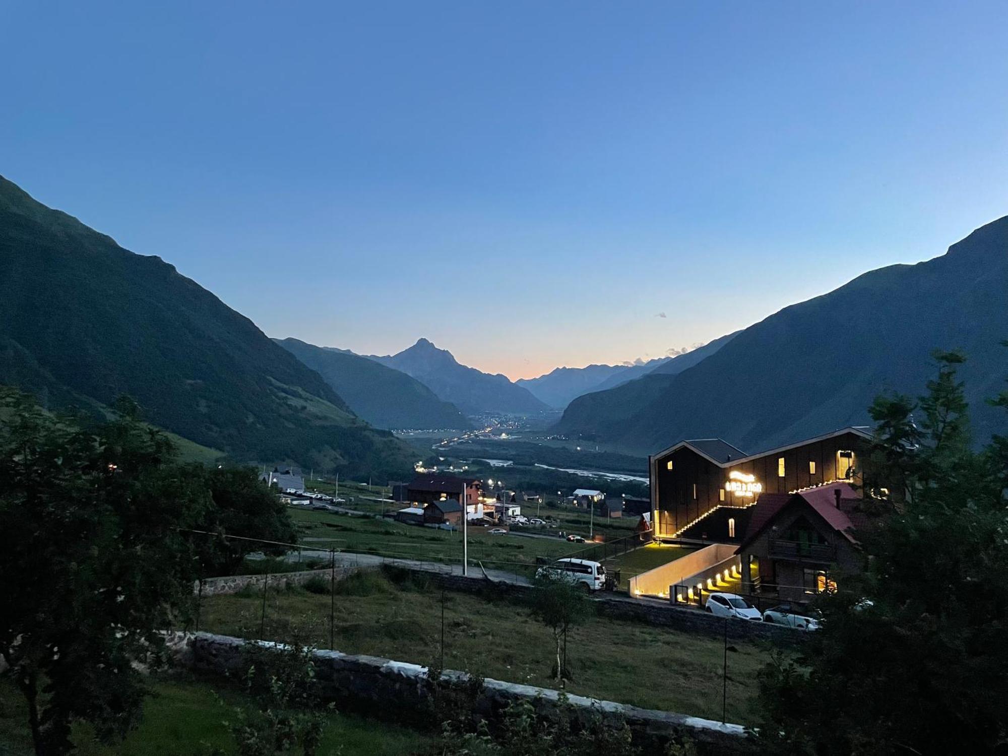 Jamarjeti Hotel Kazbegi Kültér fotó